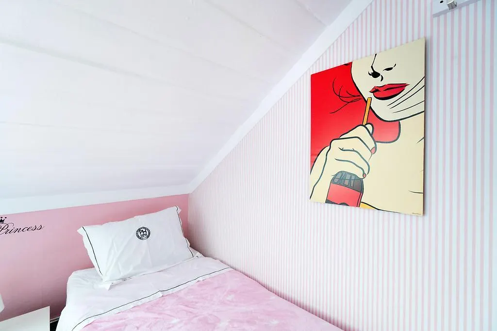 Ph In Chiado Hostel Lisboa